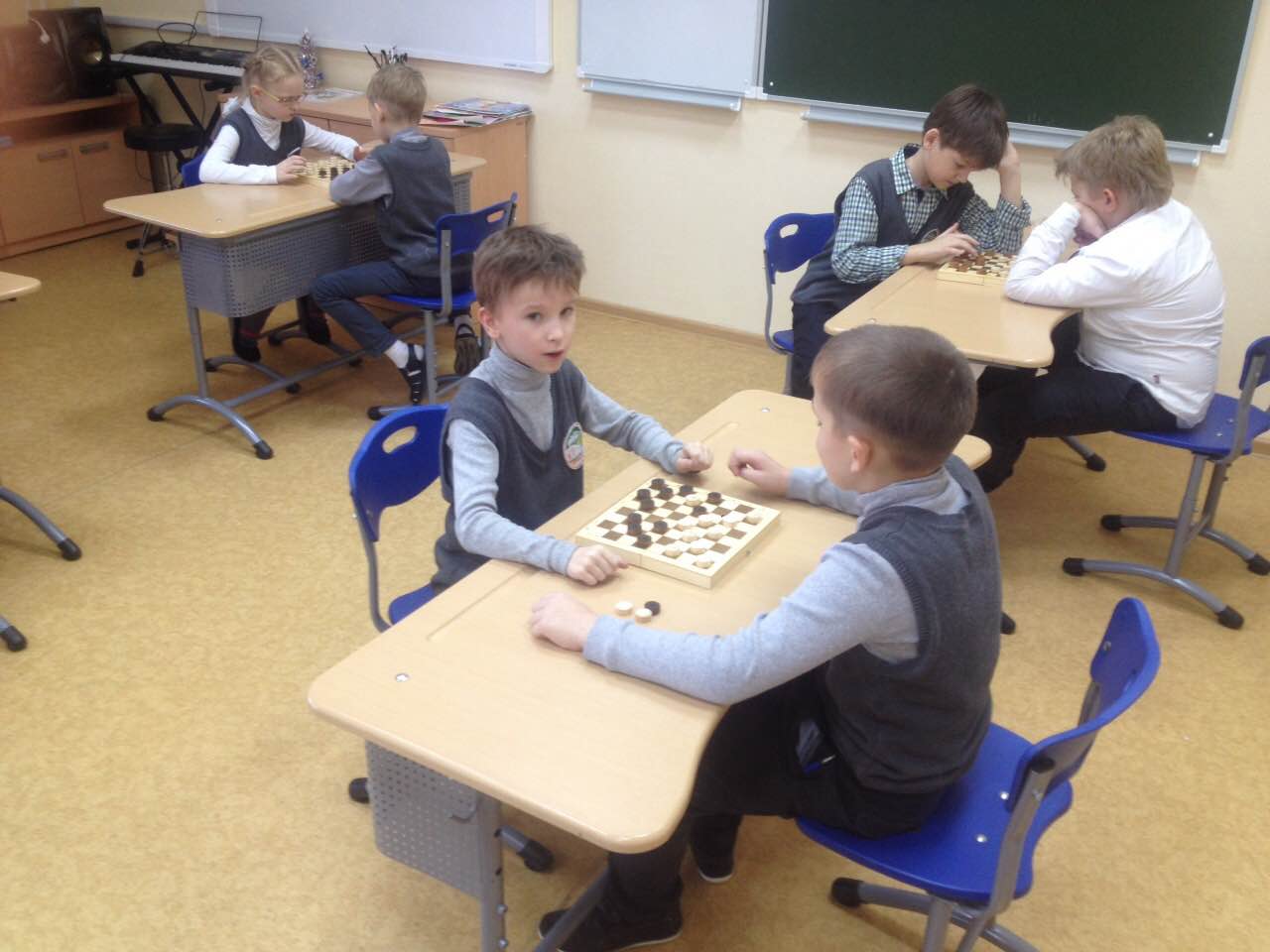 Соревнования по шашкам