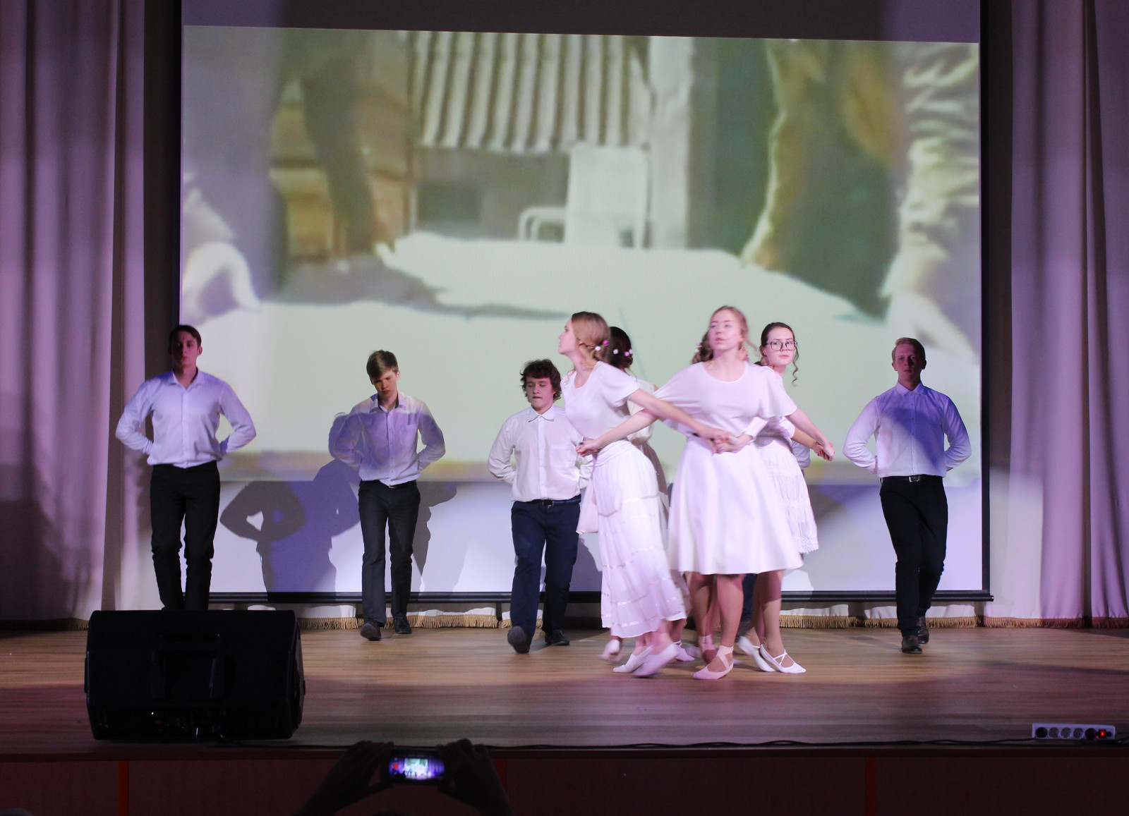 Память в сердце сохраним