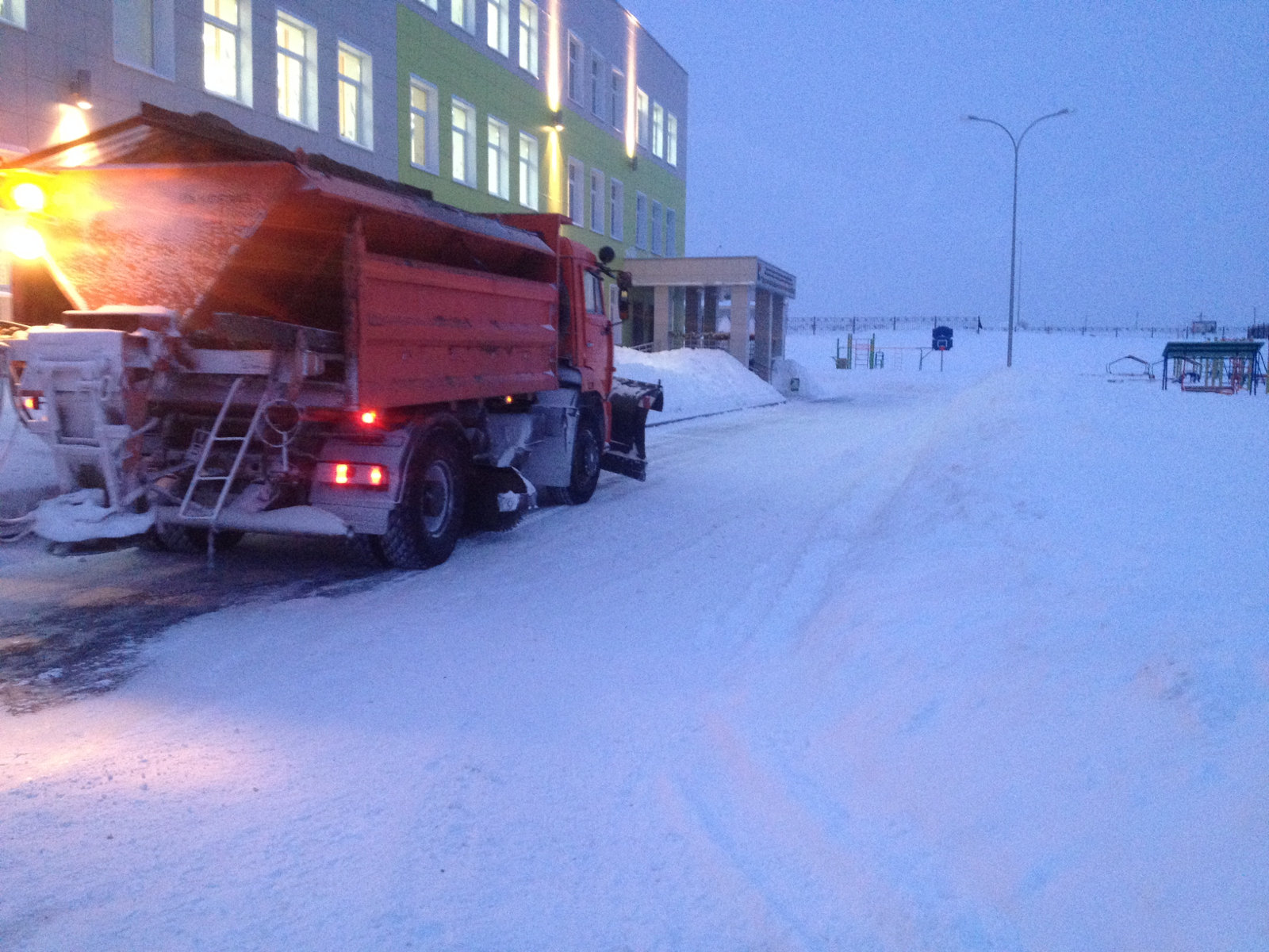 Уборка снега