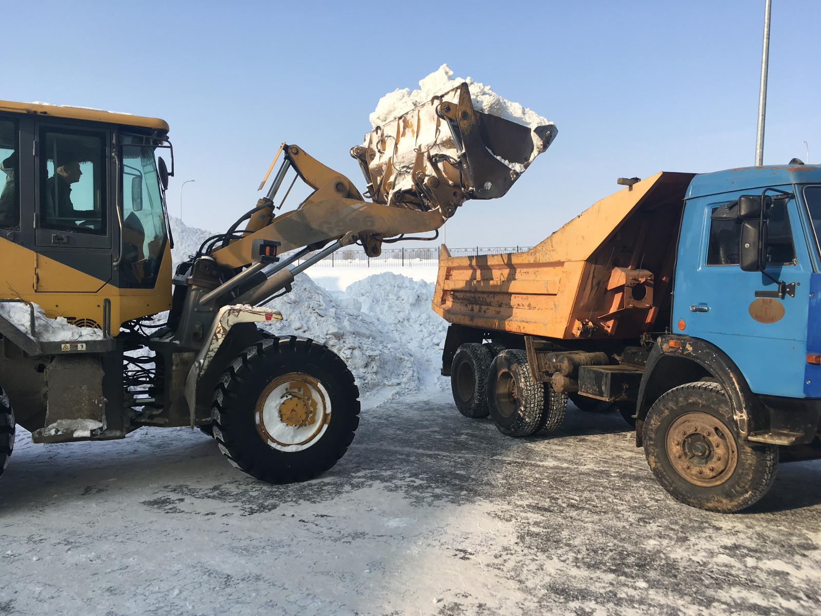 Вывоз снега